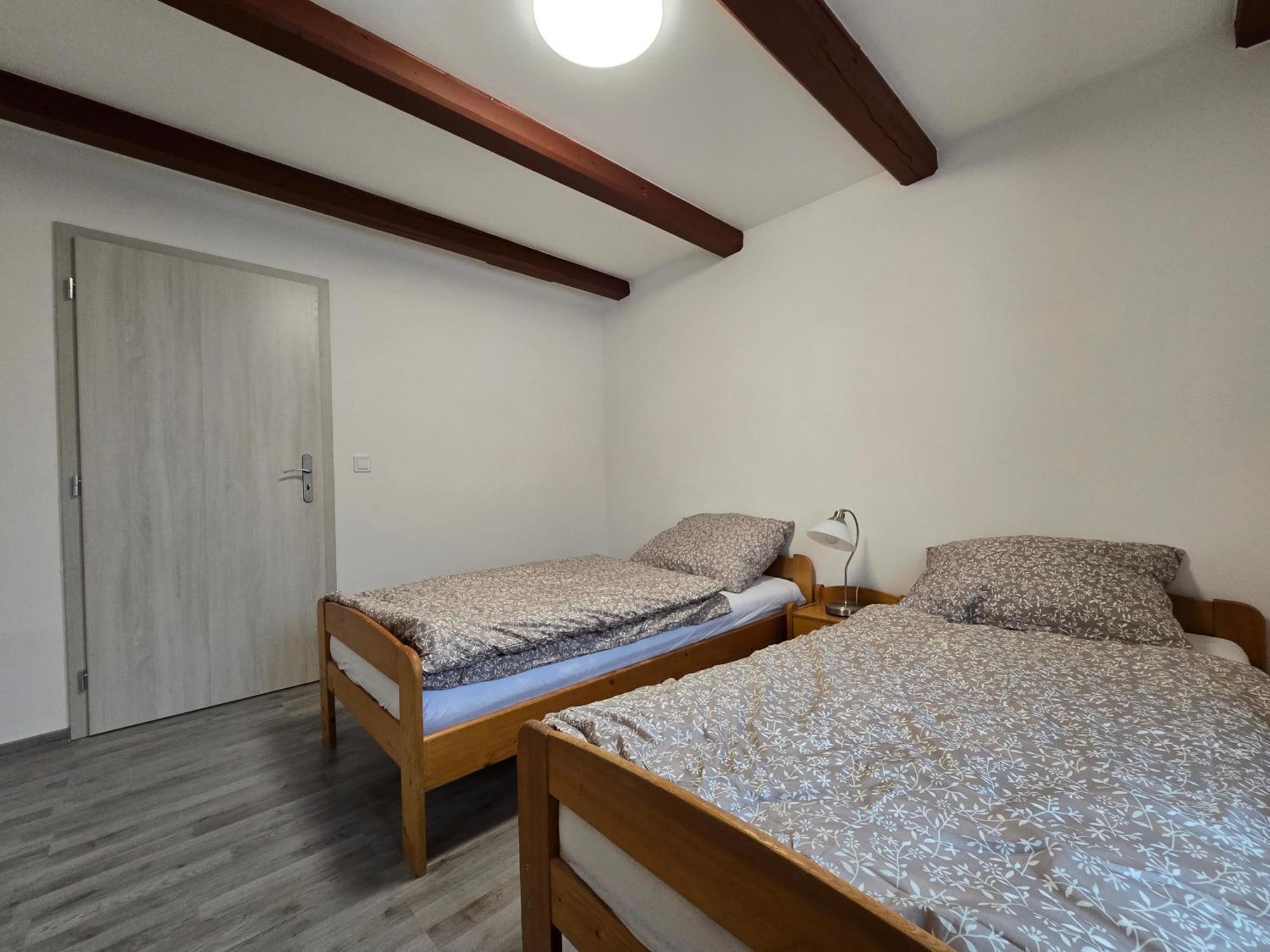 Apartmany Almond 哈拉霍夫 外观 照片